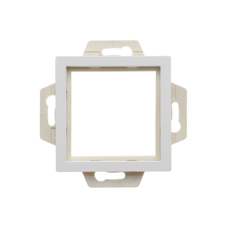 Адаптер 45х45 белый SE AtlasDesign ATN000108                                                        